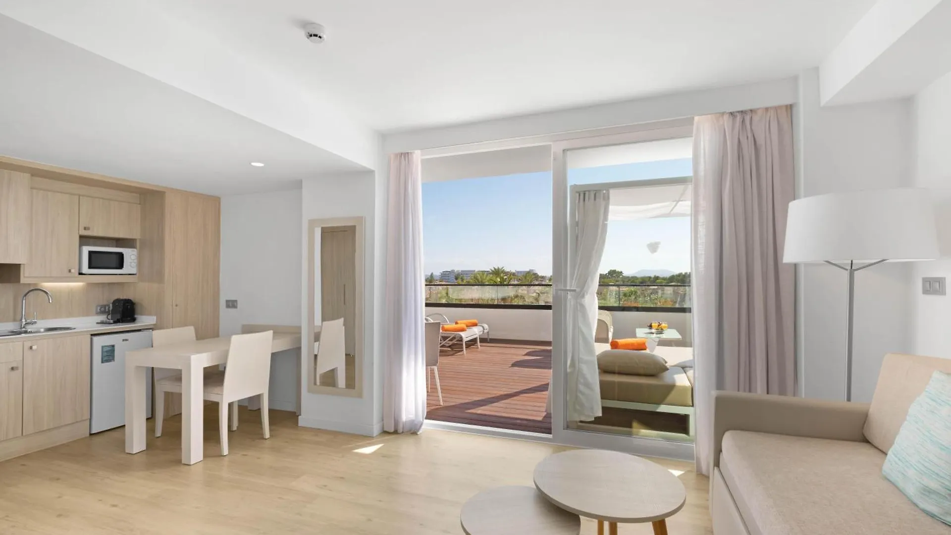 Aparthotel Viva Eden Lago Port de Alcudia